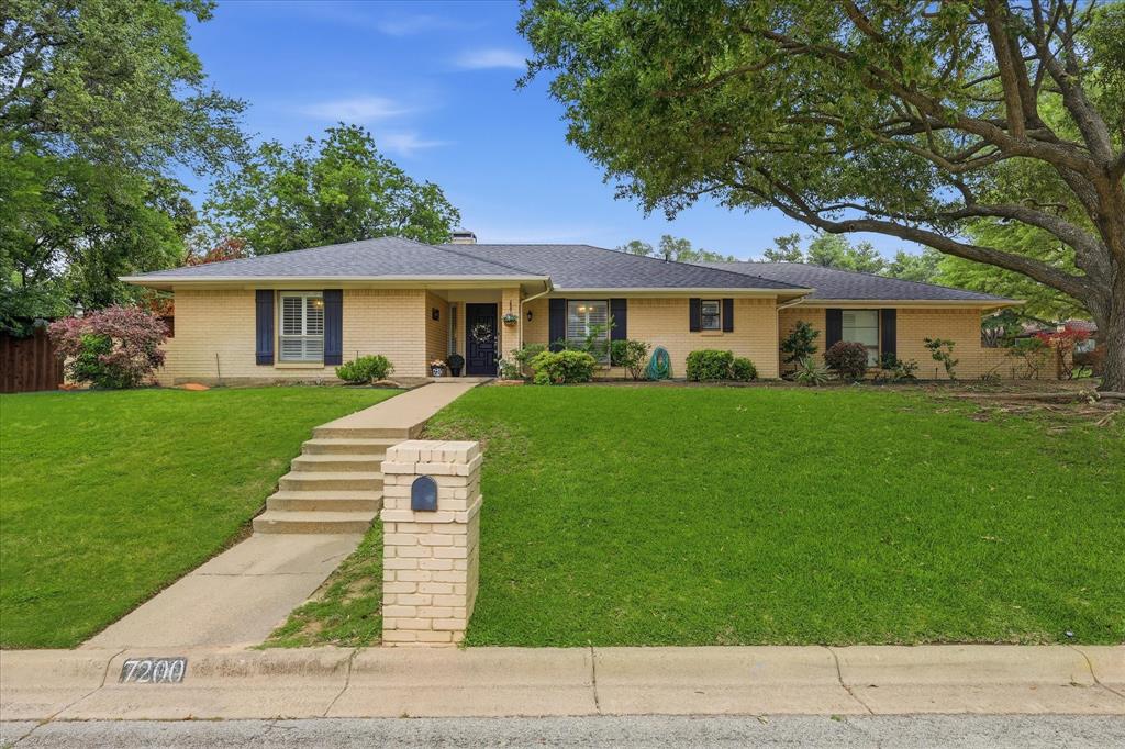 Ridglea Country Club Estate - Residential