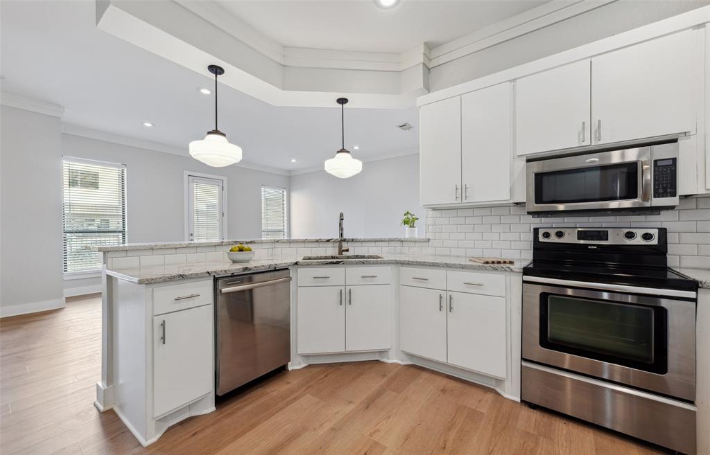 Bon View Place - Residential Lease