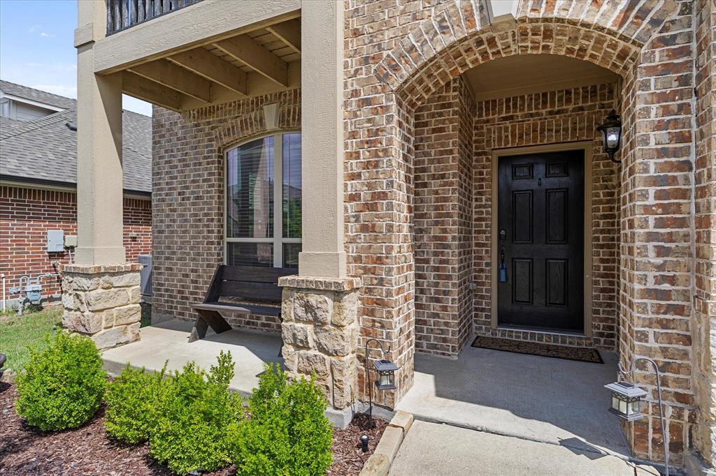 946 Mangrove Drive