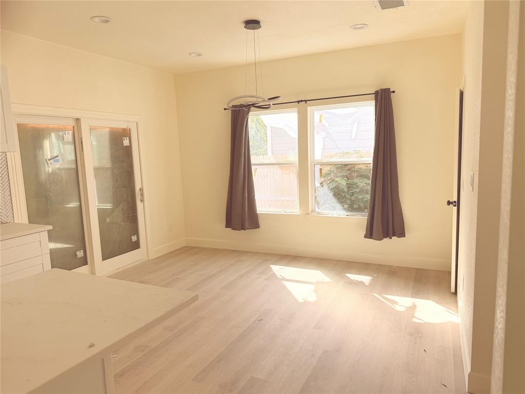 MAGNOLIA PARK - Residential Lease