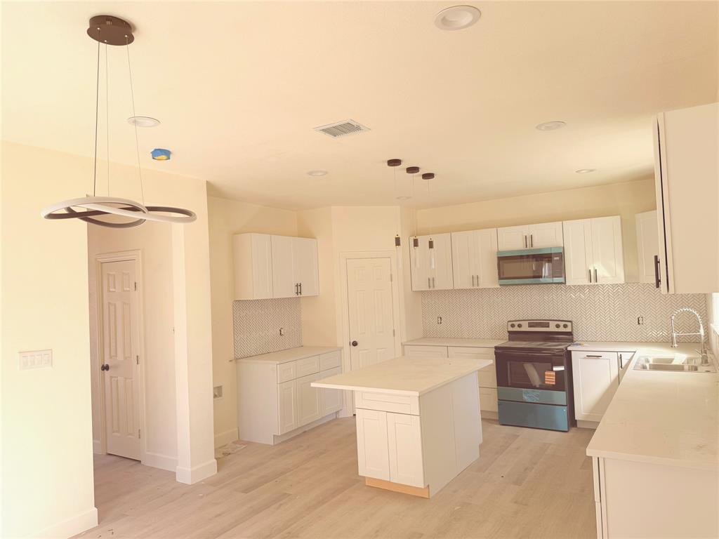 MAGNOLIA PARK - Residential Lease