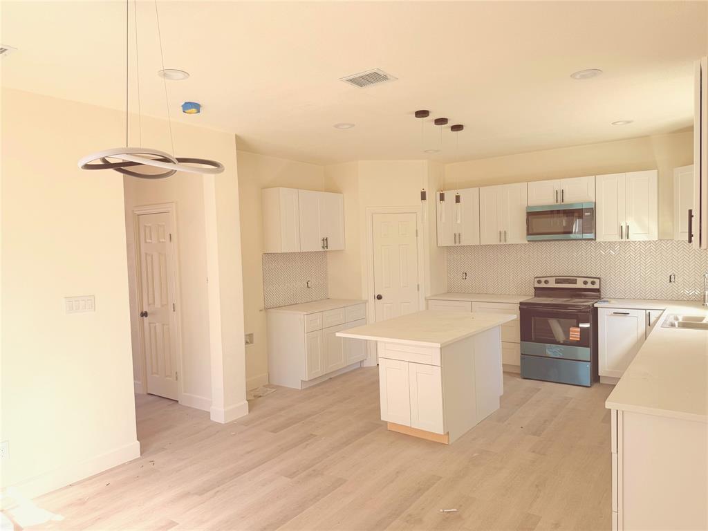 MAGNOLIA PARK - Residential Lease