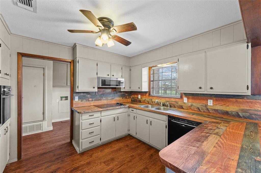 2568 County Road 310