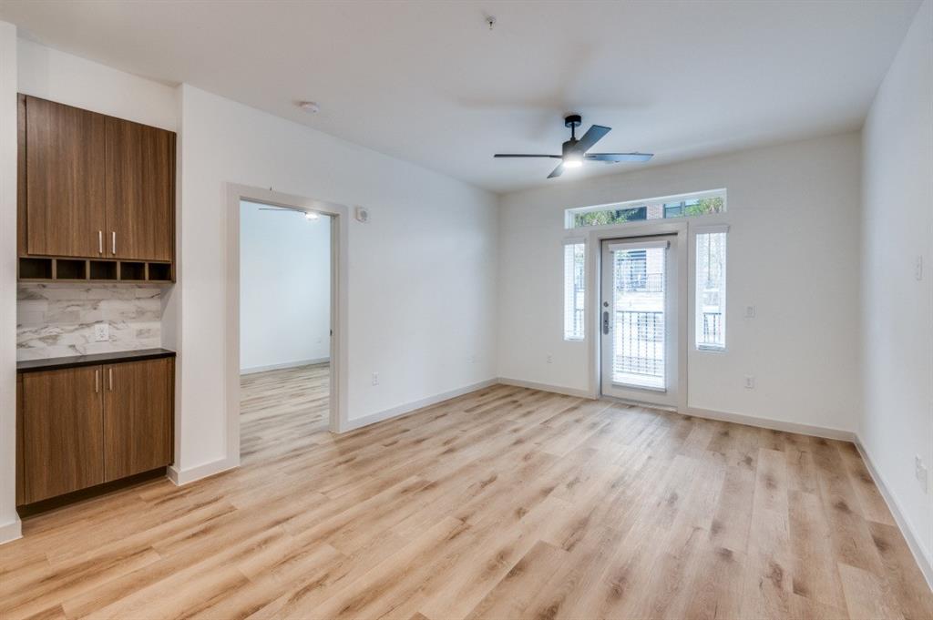 Oak Cliff Original Town Of - Residential Lease