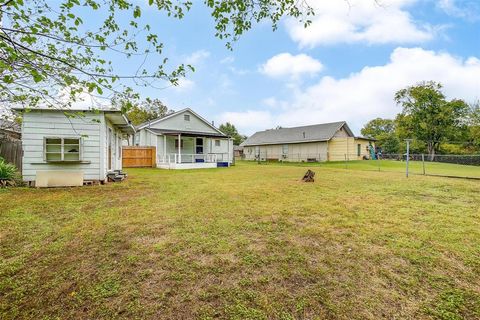 A home in Burleson