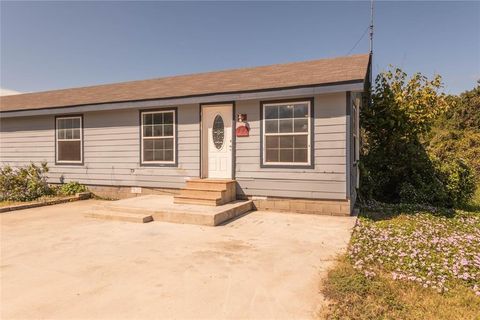 119 WINDY CREEK Court Springtown TX 76082