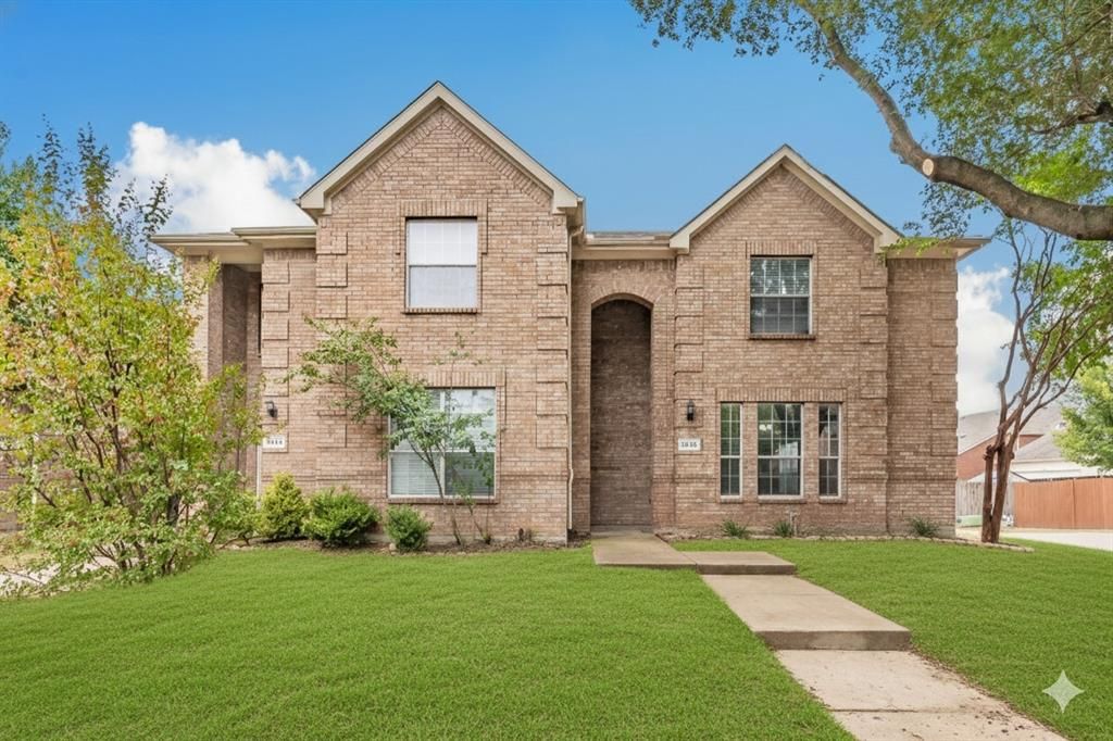 Photo of 5446 Prairie Lane, Grand Prairie, TX 75052 (MLS # 21194238)