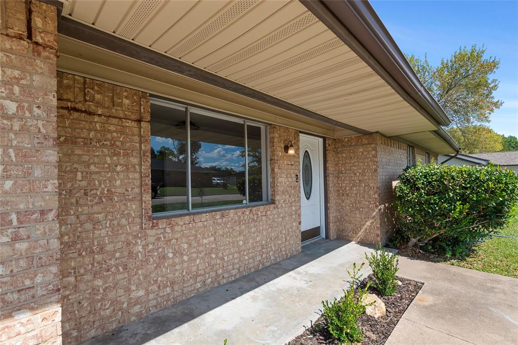 500 Bonnie View Drive