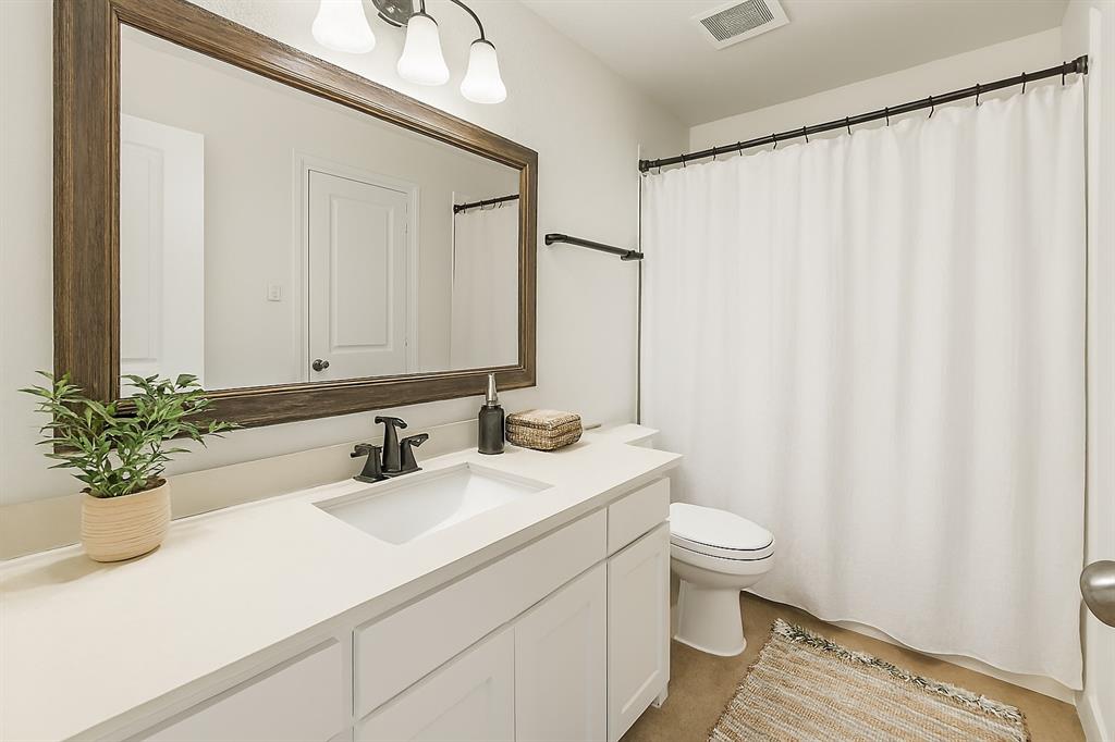 Breezy Hill. Ph 11 - Residential