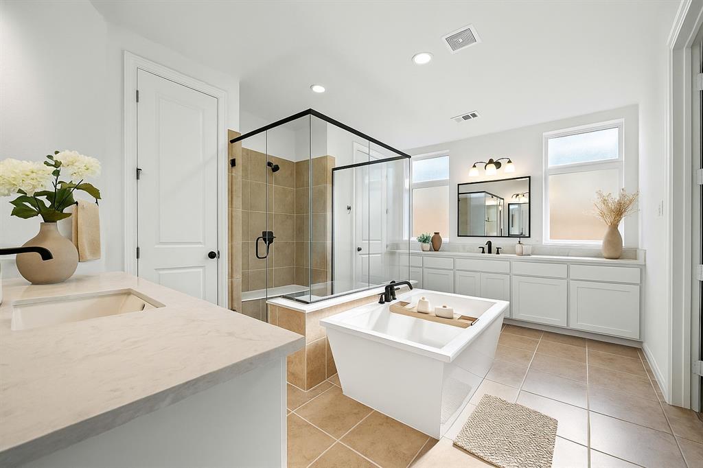 Breezy Hill. Ph 11 - Residential