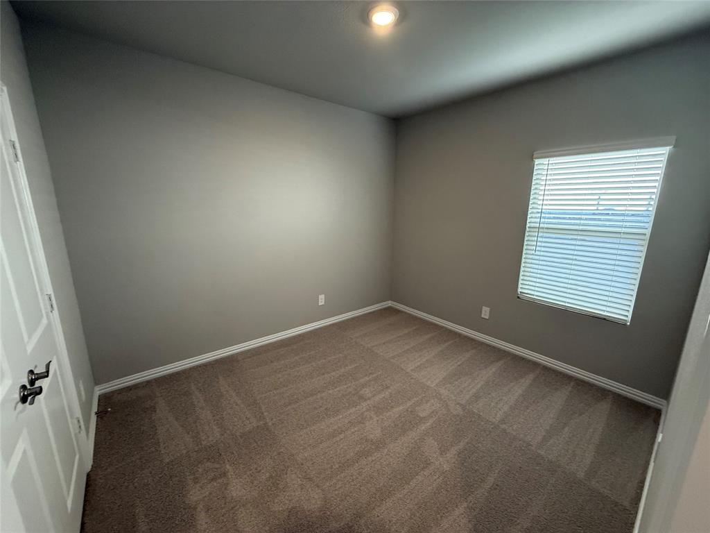 SIMPSON CROSSING PHASE 4 - Residential Lease