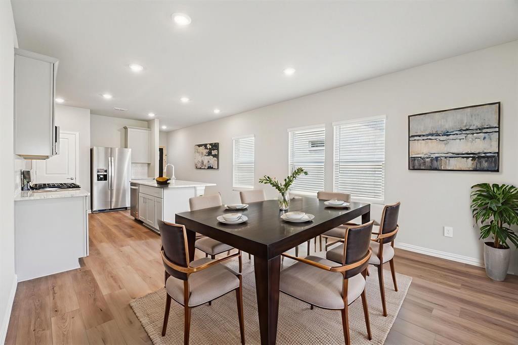 SIMPSON CROSSING PHASE 4 - Residential Lease