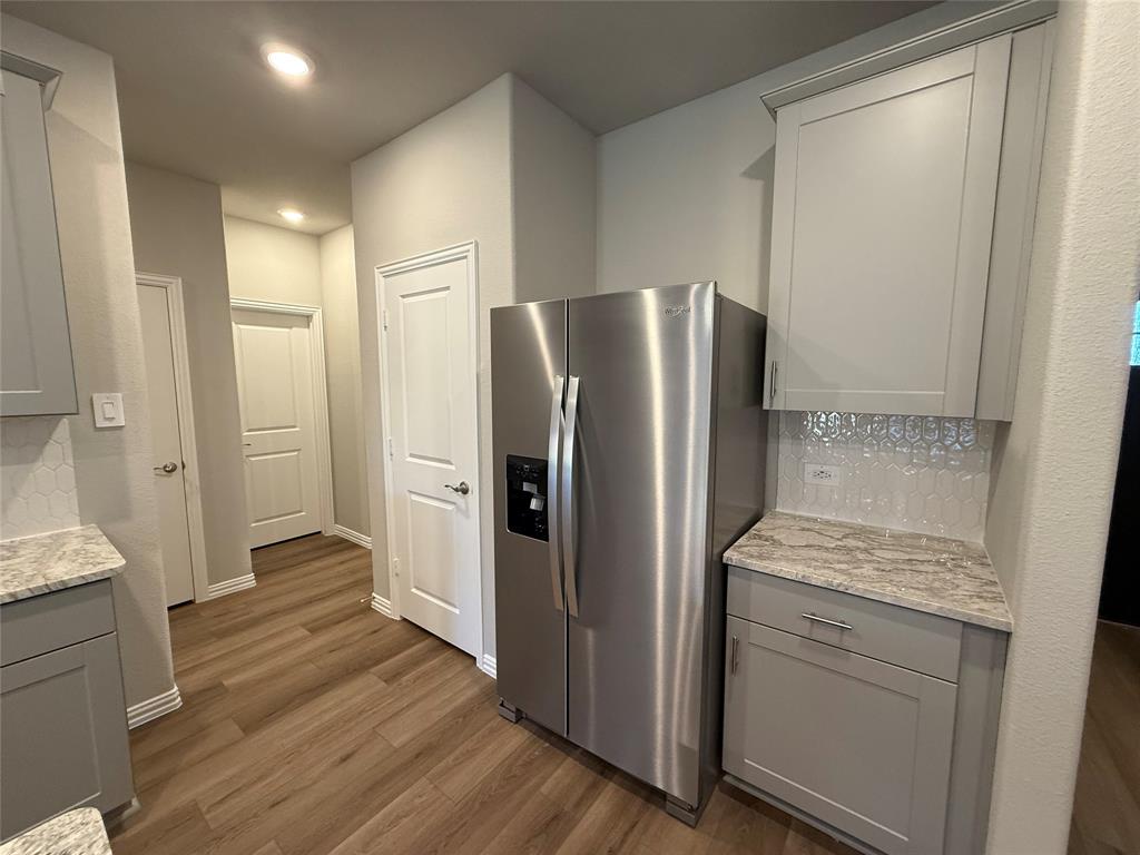 SIMPSON CROSSING PHASE 4 - Residential Lease