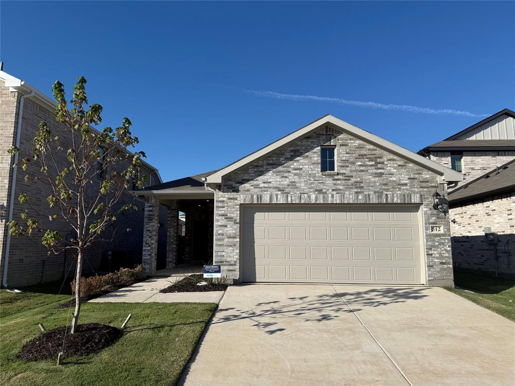 SIMPSON CROSSING PHASE 4 - Residential Lease