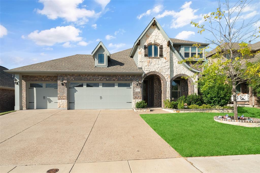 3513 Red Deer Lane