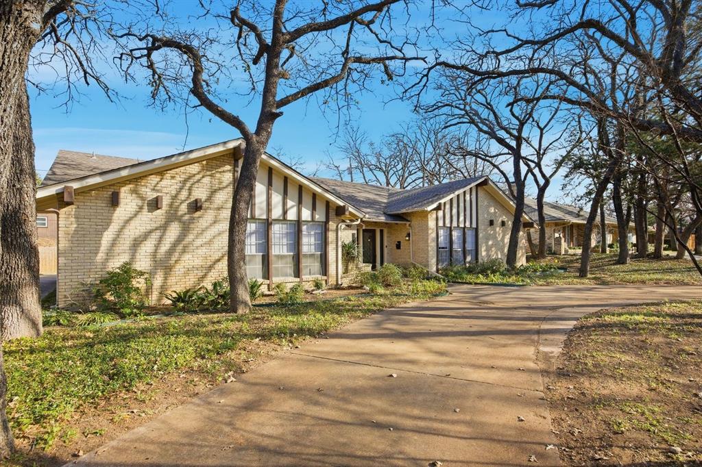 1620 Oak Meadow Drive