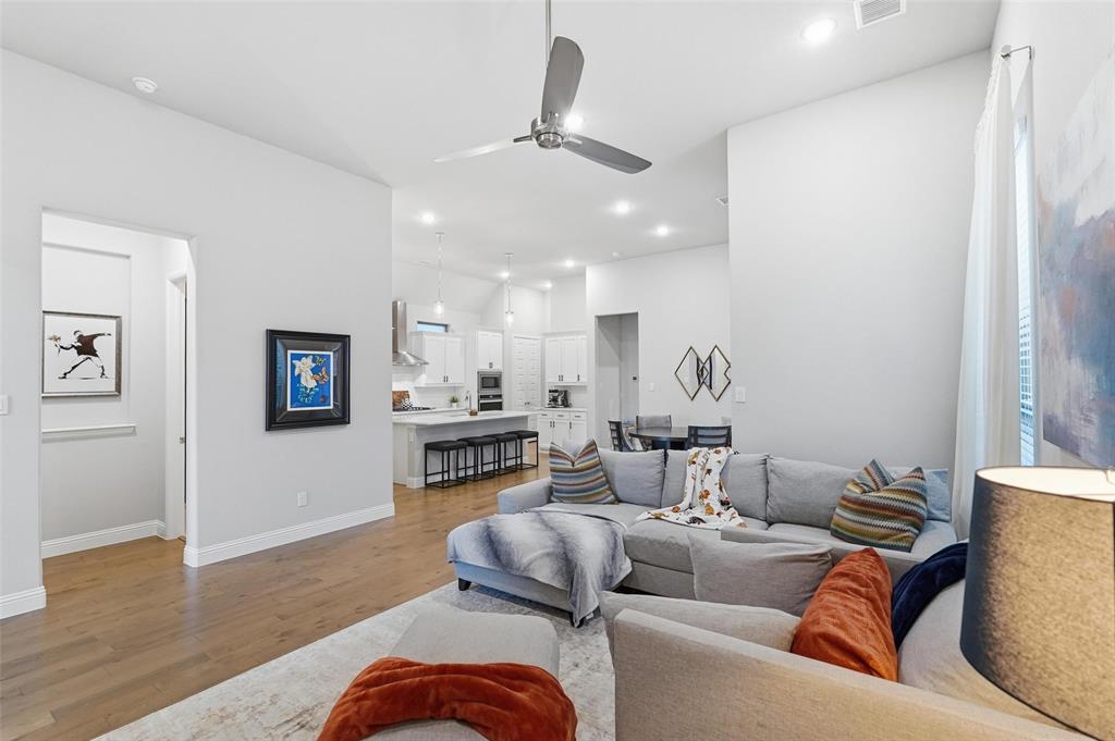 Apples Crossing - Residential