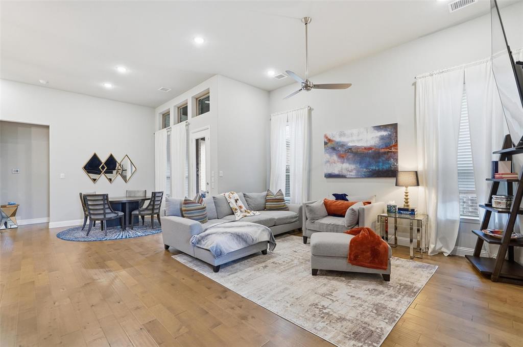 Apples Crossing - Residential