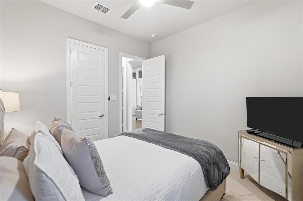 Apples Crossing - Residential