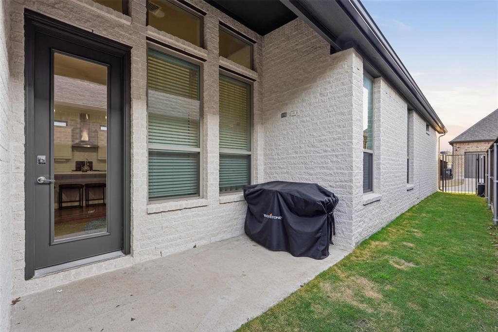 Apples Crossing - Residential