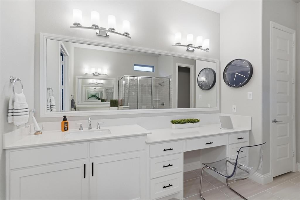 Apples Crossing - Residential