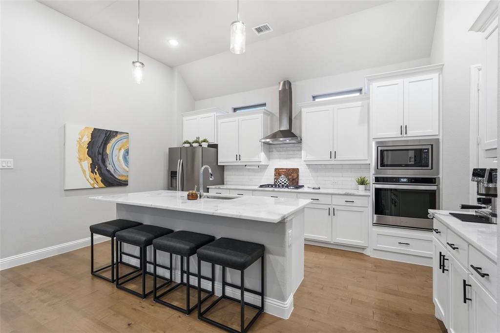 Apples Crossing - Residential