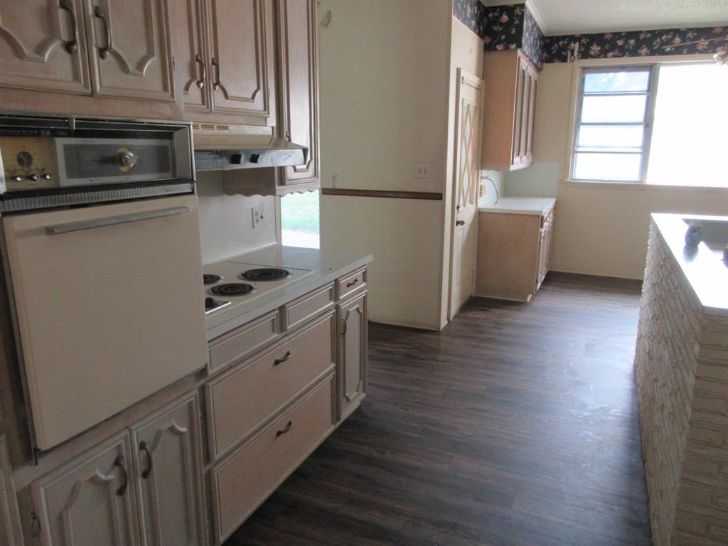 Devereux Place - Residential