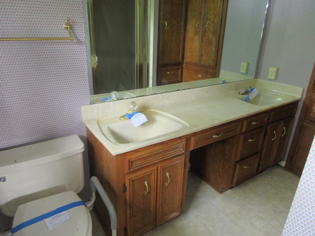 Devereux Place - Residential