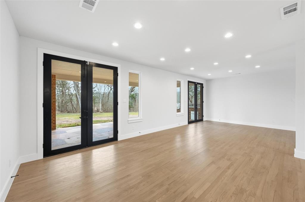 Willow Creek - Residential