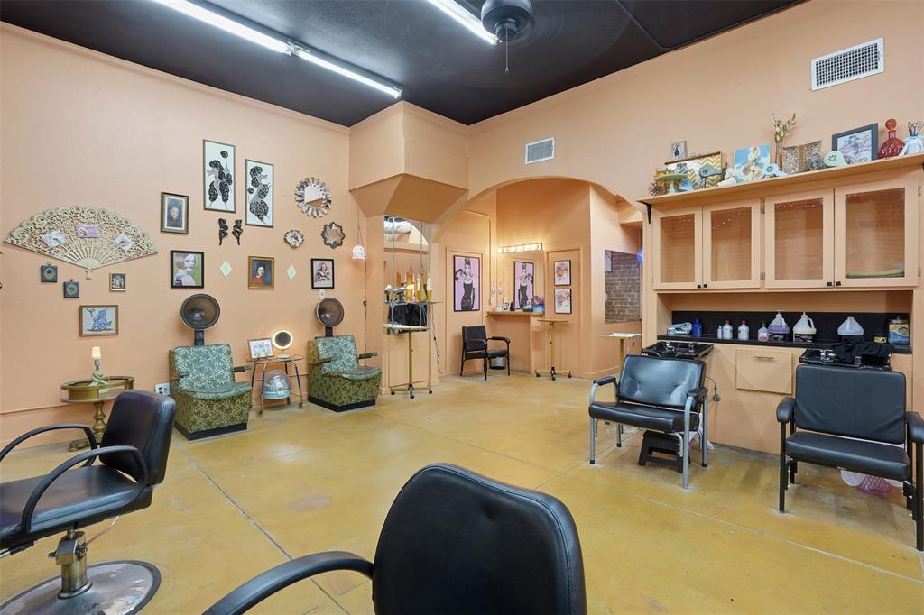 Original Cleburn - Commercial Sale