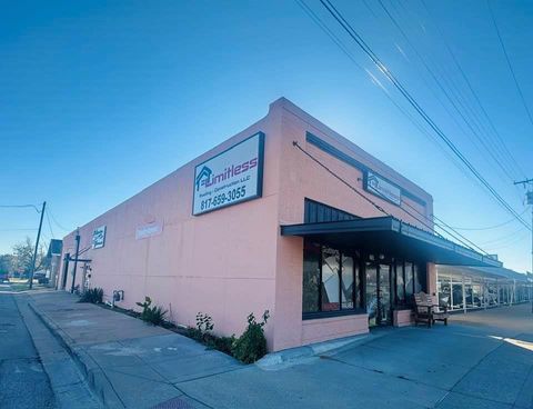 401 S Main Street Cleburne TX 76033