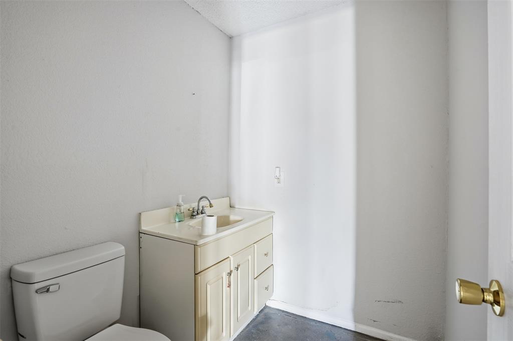 Original Cleburn - Commercial Sale