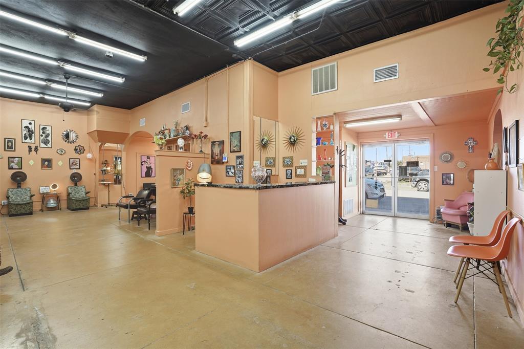 Original Cleburn - Commercial Sale