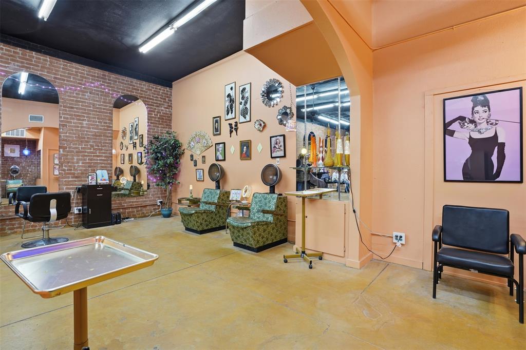 Original Cleburn - Commercial Sale