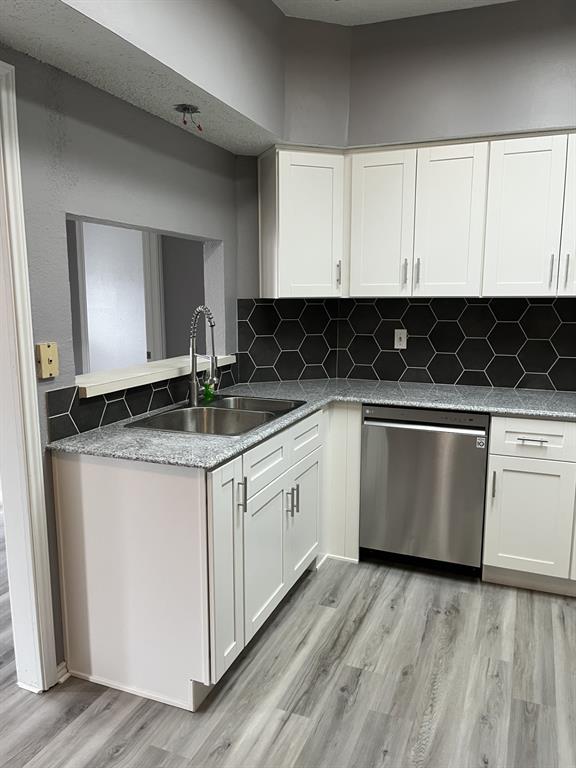 1700 Amelia Court 522