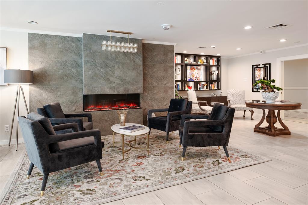 Park Plaza Condominiums - Residential