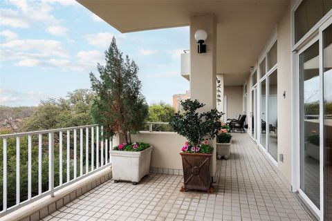 Tiny photo for 4500 Roland Avenue #605, Highland Park, TX 75219 (MLS # 21209603)