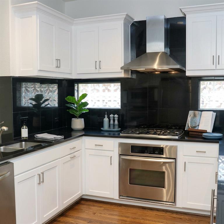 Lafoy Place - Residential