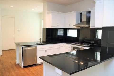 3718 Dorothy Avenue Dallas TX 75209