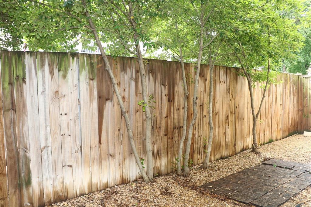 Lafoy Place - Residential