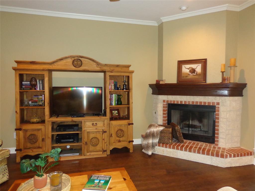 5640 Country South Lane