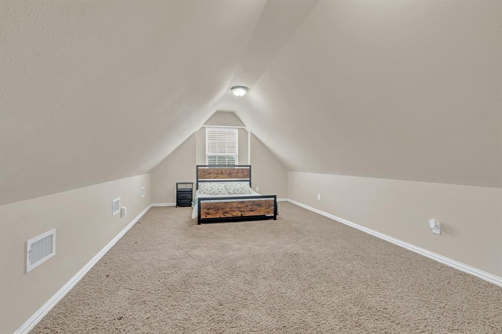 Rumfield Plaza - Residential