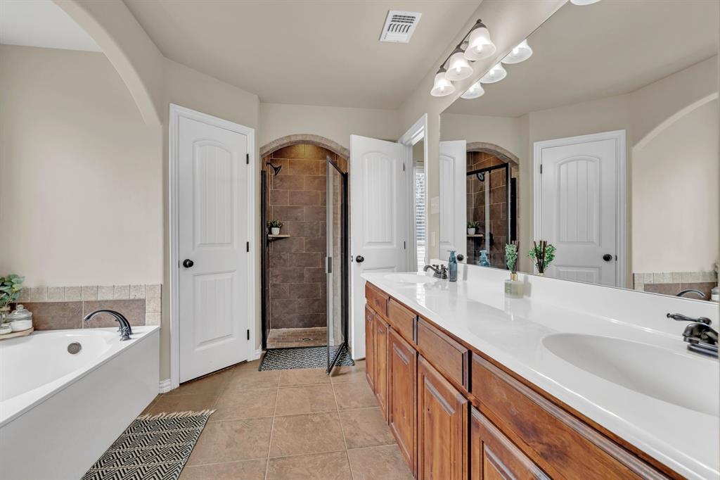 Rumfield Plaza - Residential