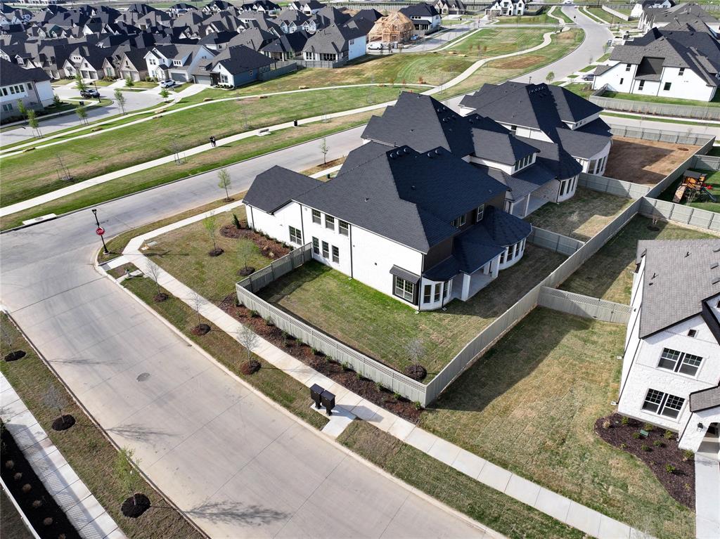 409 Horizon Way