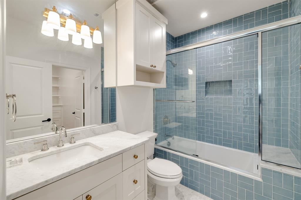 Williams Caruth - Residential