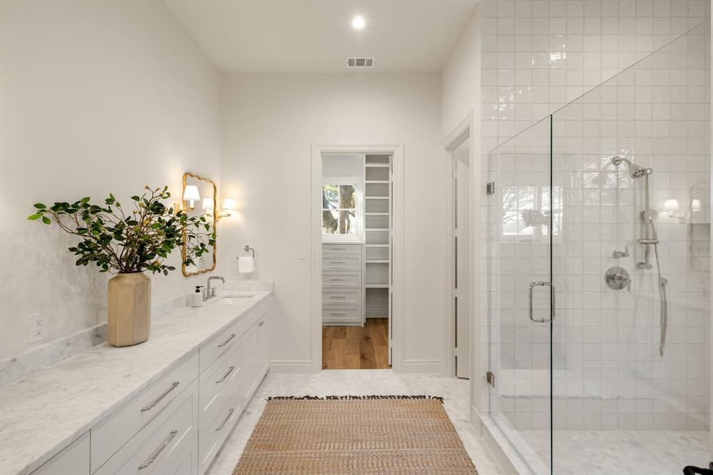 Williams Caruth - Residential