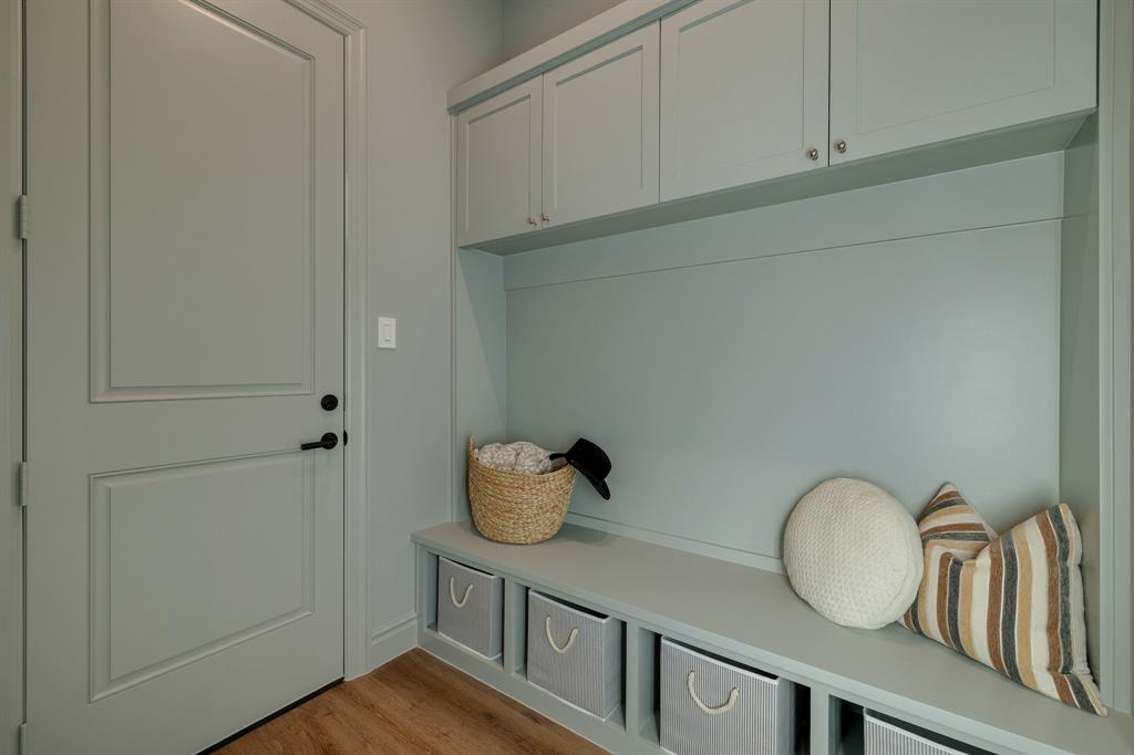 Williams Caruth - Residential