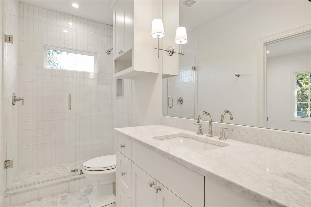 Williams Caruth - Residential