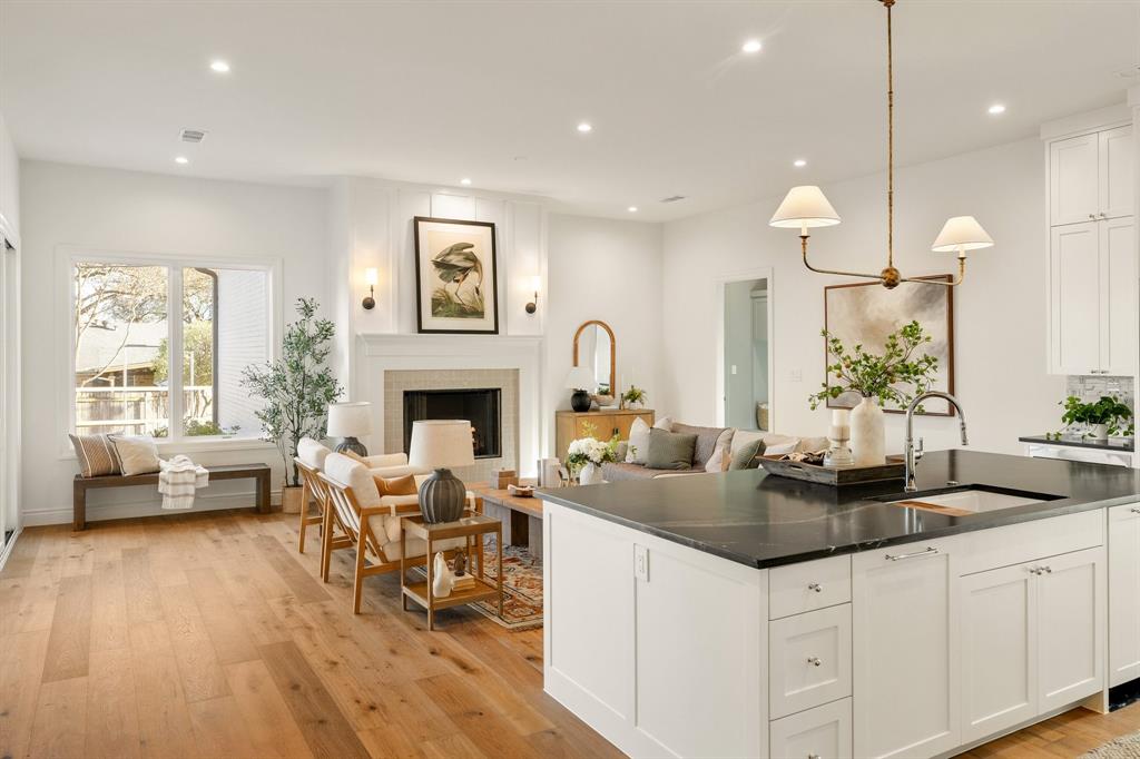 Williams Caruth - Residential