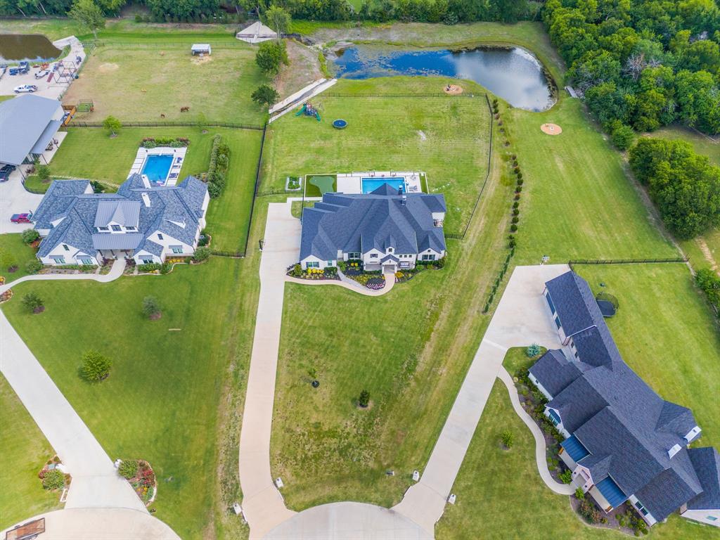 1290 Farmstead Court